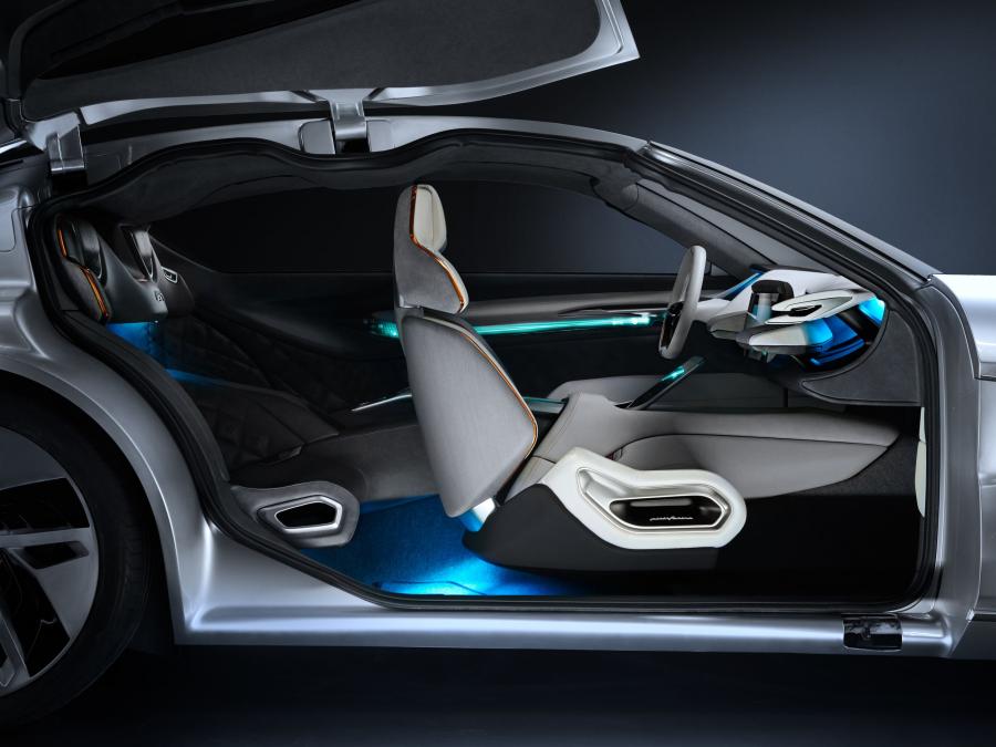 Интерьер Pininfarina HK GT Concept 2018 года  (фото 22 из 24)